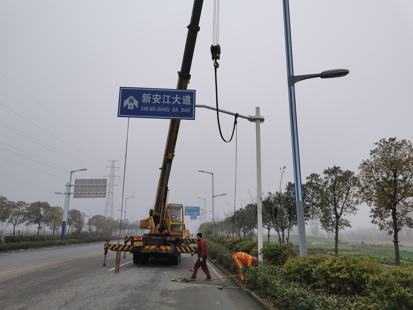 經開區道段標牌.jpg